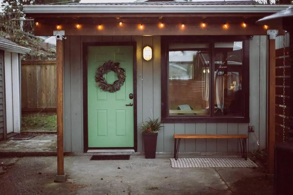 Greenwood Piano Studio Apartment Seattle